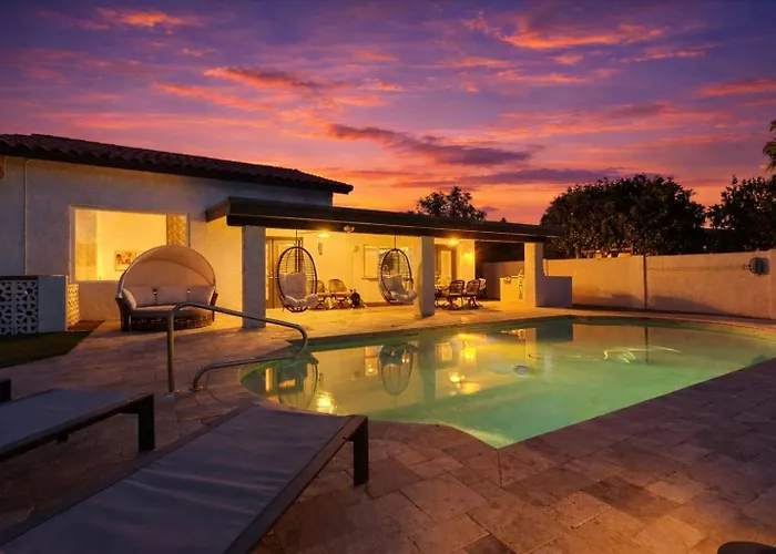 Beverly Charm- Private Pool - Mini Golf - Games Holiday home